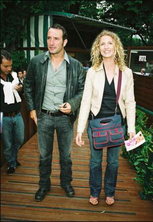 Alexandra Lamy adepte des looks décontractés en jean lors du tournoi de Roland Garros, le 4 juin 2004