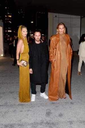 Kate Moss, Anthony Vaccarello et Anja Rubik à la soirée "WSJ Magazine 2022 Innovator Awards" à New York