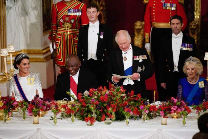 Kate Middleton, Cyril Ramaphosa, président de l'Afrique du Sud, Charles III et Camilla lors du banquet d'Etat.