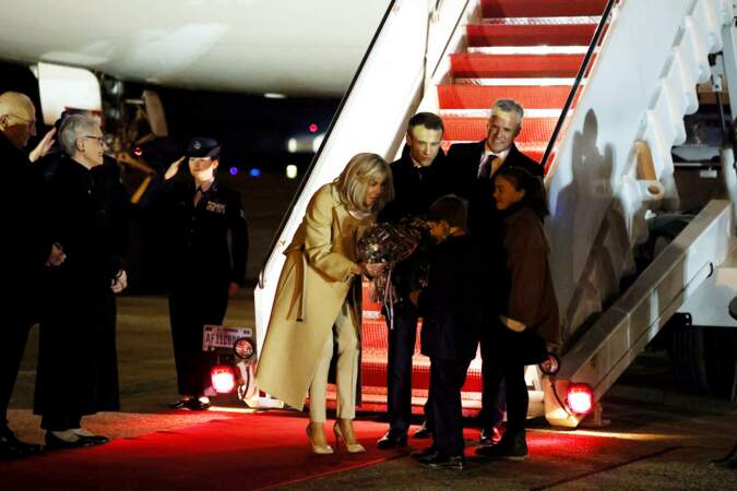 Le président Emmanuel Macron et sa femme Brigitte sont arrivés aux États-Unis, le 29 novembre 2022