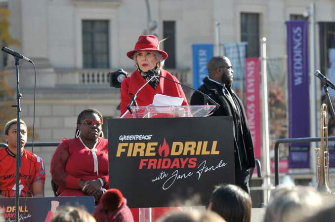 Jane Fonda à la manifestation Fire Drill Fridays à Washington DC, ce vendredi 2 décembre.