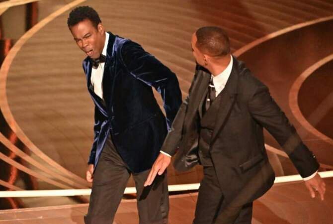Will Smith a giflé Chris Rock sur la scène des Oscars, le 27 mars 2022