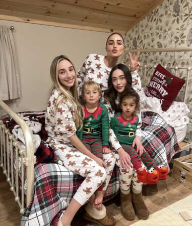 Olivia Culpo et ses soeurs, en pyjama de Noël