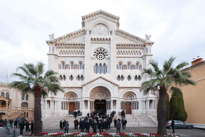 Les funérailles de l'archevêque Bernard Barsi ont lieu dans la somptueuse cathédrale de Monaco à 10h du matin le 4 janvier 2023