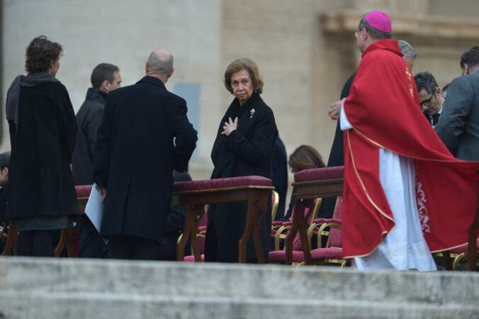 Sofia d'Espagne a assisté ce jeudi 5 janvier aux funérailles de Benoit XVI, au Vatican,  ce 5 janvier