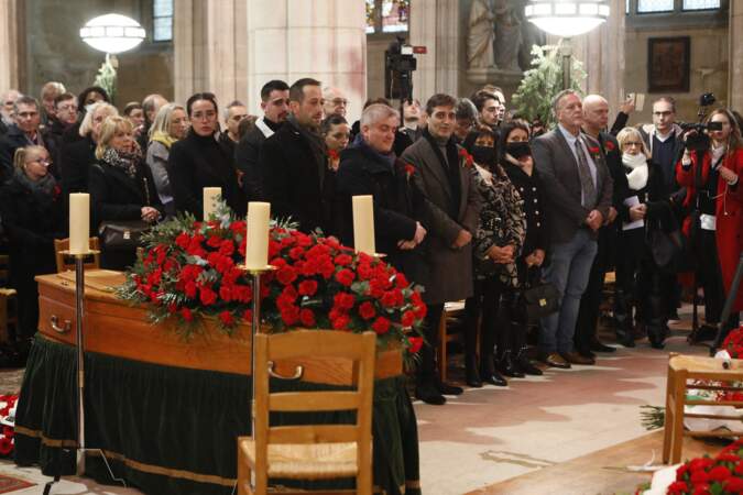 João Lança en larmes lors des obsèques de sa mère Linda de Suza en l'église Saint Gervais-Saint Protais de Gisors, le vendredi 6 janvier 2023