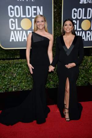 Eva Longoria enceinte et Reese Witherspoon assistent en robe noire à la cérémonie des Golden Globes 2020.