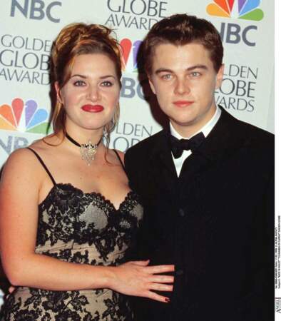 Kate Winslet et Leonardo DiCaprio aux Gloden Globes en 1998