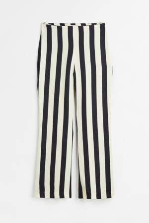Pantalon en satin, H&M, 12.99€ (au lieu de 34.99€)
