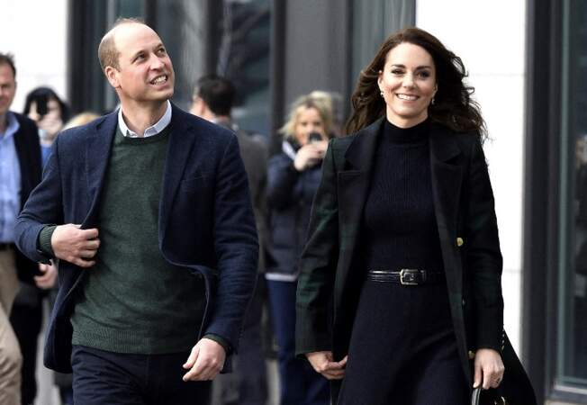 Deux jours après la publication de l'autobiographie de Harry, le prince William et Kate Middleton sont apparus souriants à l'inauguration d'un nouveau centre hospitalier à Liverpool, ce jeudi 12 janvier 2023.