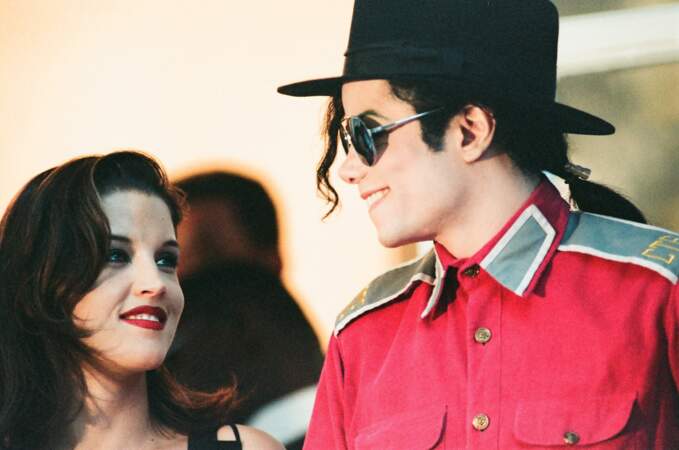 Lisa Marie Presley et Michael Jackson à Budapest en Hongrie, en 1994.