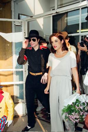 Lisa Marie Presley et Michael Jackson en voyage en Hongrie, le 8 aout 1994.