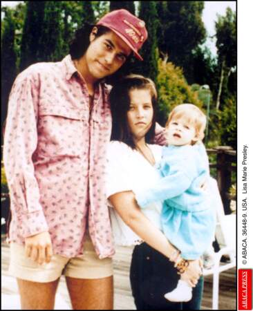 Lisa Marie Presley et Danny Keough ont acceuilli leur premier enfant en 1989, Danielle Riley Keough.