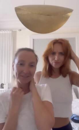 Audrey Lamy et Chloé Jouannet sont belles au naturel dans une vidéo Instagram publiée le 30 septembre 2022
