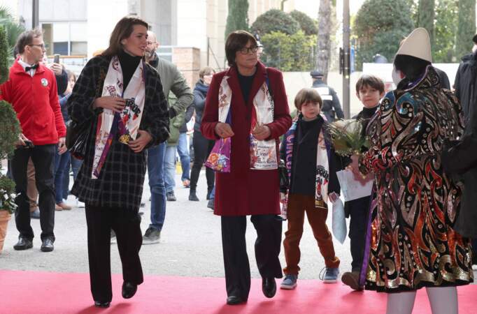 La princesse Stéphanie de Monaco, Charlotte Casiraghi et son fils Raphael Elmaleh ont assisté au 2ème jour du Festival International du Cirque de Monte-Carlo le 21 janvier