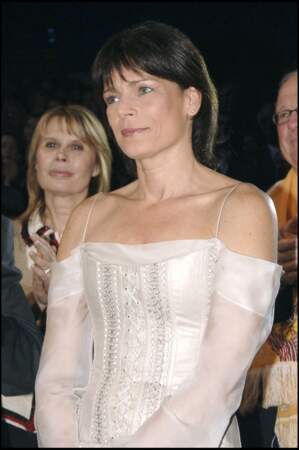 Stéphanie de Monaco et le corset style 80'