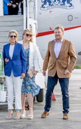Le roi Willem Alexander, la reine Maxima et la princesse héritière Amalia des Pays-Bas arrivent sur l’île de Bonaire pour le début de leur visite aux Caraïbes, le 27 janvier 2023