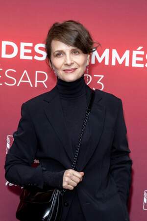 Juliette Binoche, en lice pour le César de la meilleure actrice pour son rôle dans "Ouistreham", au Fouquet’s à Paris, lundi soir.