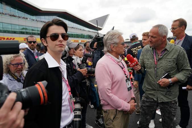 Michael Douglas et son fils, Dylan Douglas au Grand Prix de Formule 1 de Silverstone, Royaume-Uni, le 14 juillet 2019.