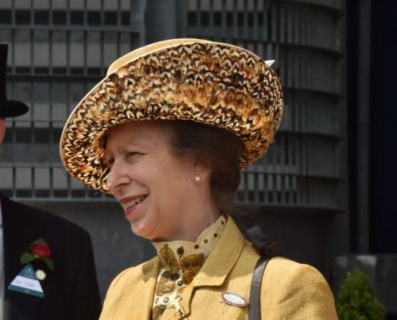 La princesse Anne à la course hippique "Royal Ascot 2015", le 16 juin 2015, avec l'un de ses légendaires chapeaux.