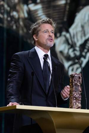 Brad Pitt donne un César d'honneur à David Fincher à la 48ème cérémonie des César à l'Olympia, le 24 février 2023