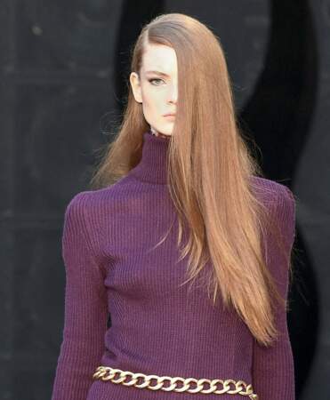 Le side haire est la coiffure privilégiée du défilé Bally - prêt-à-porter automne-hiver 2023/2024 lors de la Fashion week de Milan (24 février 2023)