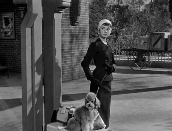 Audrey Hepburn, femme fatale en Givenchy, dans "Sabrina" (1954)