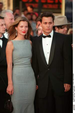 Kate Moss et Johnny Depp font sensation au 50ème Festival de Cannes en 1997