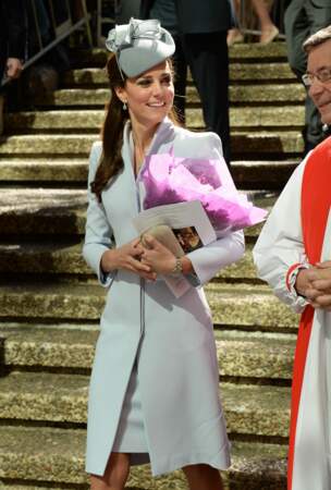 Kate Middleton arrive à la cathédrale St Andrews à Sydney pour assister à la messe de Pâques, le 20 avril 2014