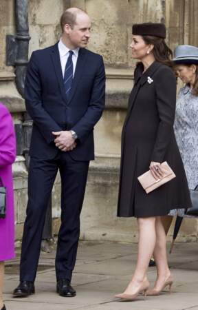 Kate Middleton arrive à la chapelle Saint-Georges de Windsor pour assister à la messe de Pâques, le 31 mars 2018 