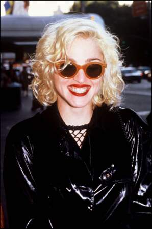  Madonna et sa permanente sur cheveux courts 