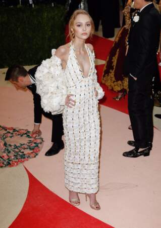 Lily-Rose Depp en robe Chanel au Met Gala à New York en 2016 