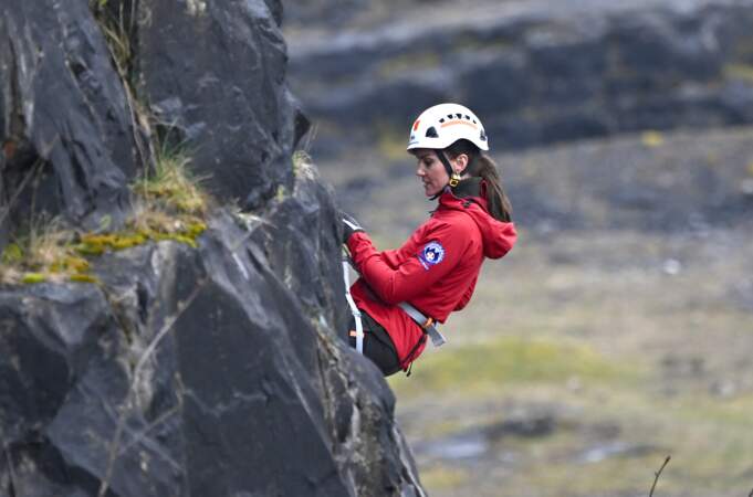 Kate Middleton a grimpé des collines du Pays de Galles à l'occasion d'un court séjour pour rencontrer les populations locales.