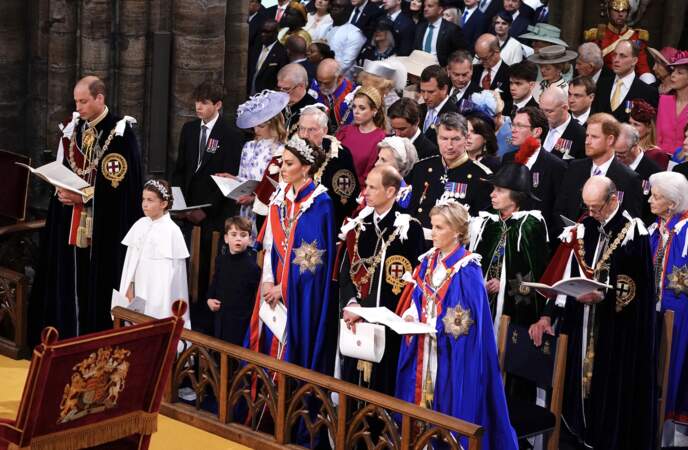 Le prince Louis a une nouvelle fois joué les trublions lors du couronnement de Charles III, en l'abbaye de Westminster, à Londres, le samedi 6 mai 2023.