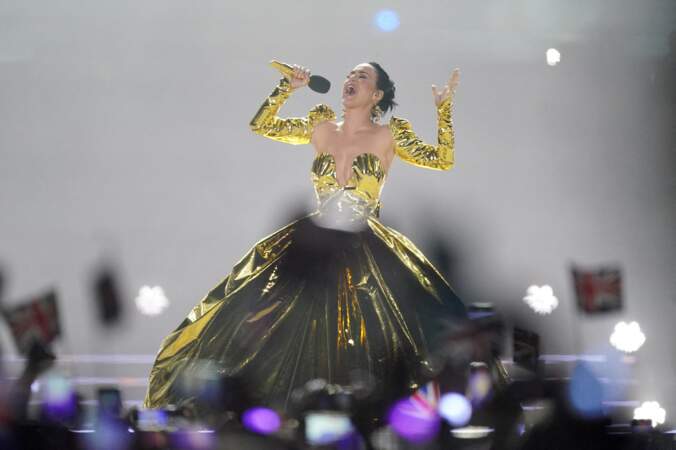 Katy Perry a enflammé la scène au concert du couronnement de Charles III et Camilla dans les jardins du château de Windsor.