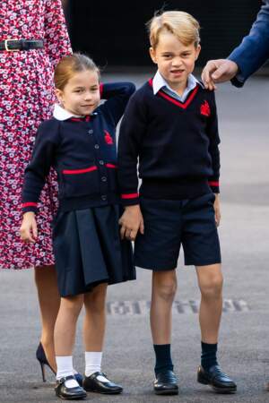 Le prince George et la princesse Charlotte sont en uniforme pour la rentrée scolaire à l'école "Thomas's Battersea", le 5 septembre 2019