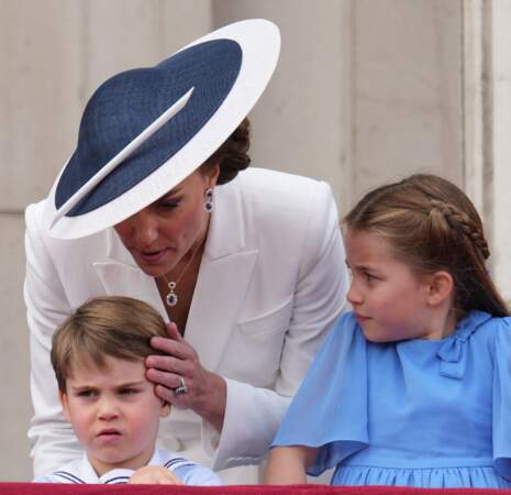La princesse Charlotte plébiscite deux tresses au défilé Trooping the Colour en 2022