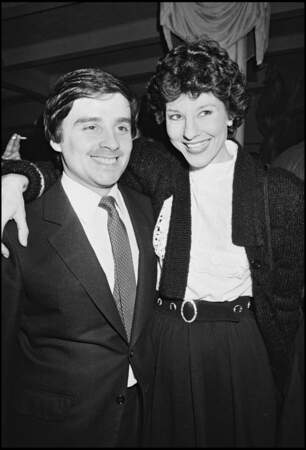 Denise Fabre aux côtés de Thierry Le Luron lors d'une soirée à Paris en 1980.