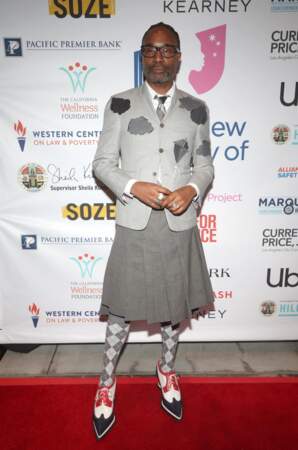 Billy Porter à la soirée "A New Way of Life Charity Gala" à Los Angeles en décembre 2022, avec une jupe plissée