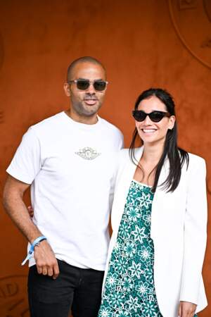 Tony Parker et sa compagne Alizée Lim avant la finale messieurs de Roland-Garros le 11 juin 2023