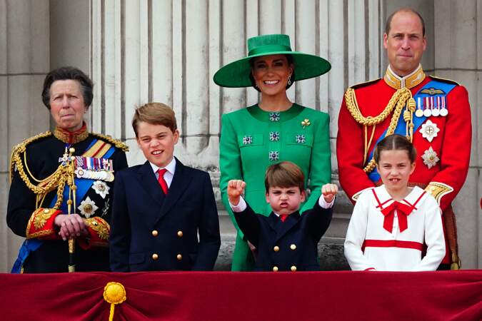 Le prince Louis surexcité au balcon de Buckingham Palace lors du défilé Trooping the Colour", le 17 juin 2023