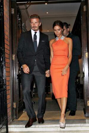 Plus élégants que jamais, Victoria et David Beckham se rendent à une soirée d'anniversaire en 2012