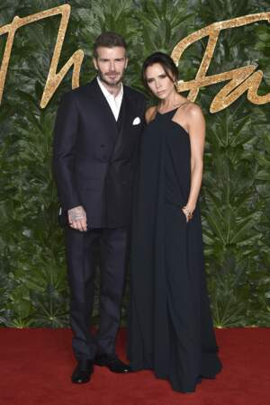 Victoria et David Beckham sont une fois de plus accordés en noir à la soirée British Fashion Awards 2018 à Londres