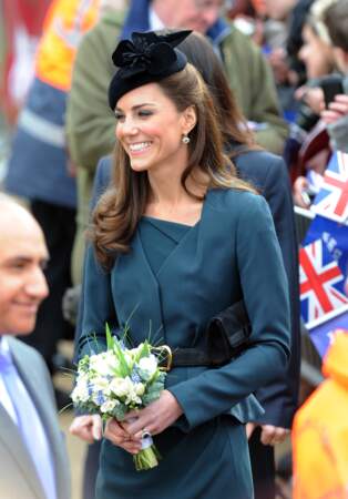 Kate Middleton choisit un fard à joues rosé qui lui donne cet effet bonne mine 