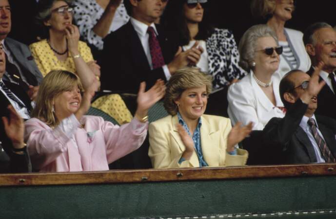 La princesse Diana dans les tribunes de Wimbledon en juillet 1987