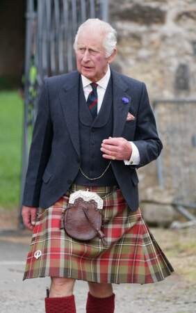 La visite du roi Charles III a Édimbourg, le 3 juillet 2023, est le début d'une série d'engagements royaux en Écosse. 