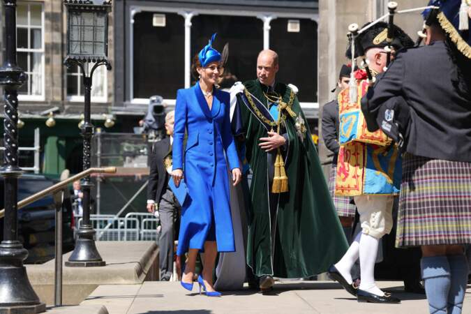 Le prince William et son épouse Kate Middleton arrivent au second couronnement de Charles III en la cathédrale Saint-Gilles d'Édimbourg en Écosse, le 5 juillet 2023