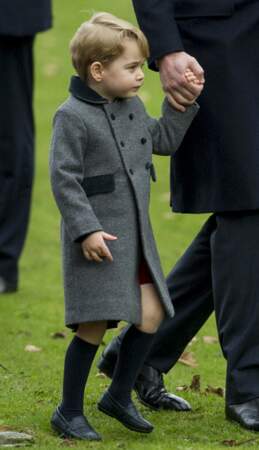 Le prince George en caban d'hiver (3 ans) 