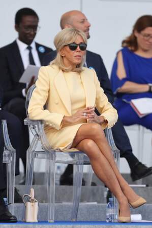 Comme à son habitude, Brigitte Macron choisit la Maison de Couture Louis Vuitton à la cérémonie du 14 juillet 2023