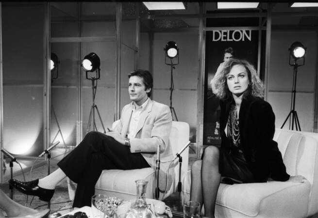 Alain Delon en promotion pour son film "Trois hommes à abattre" en 1980 